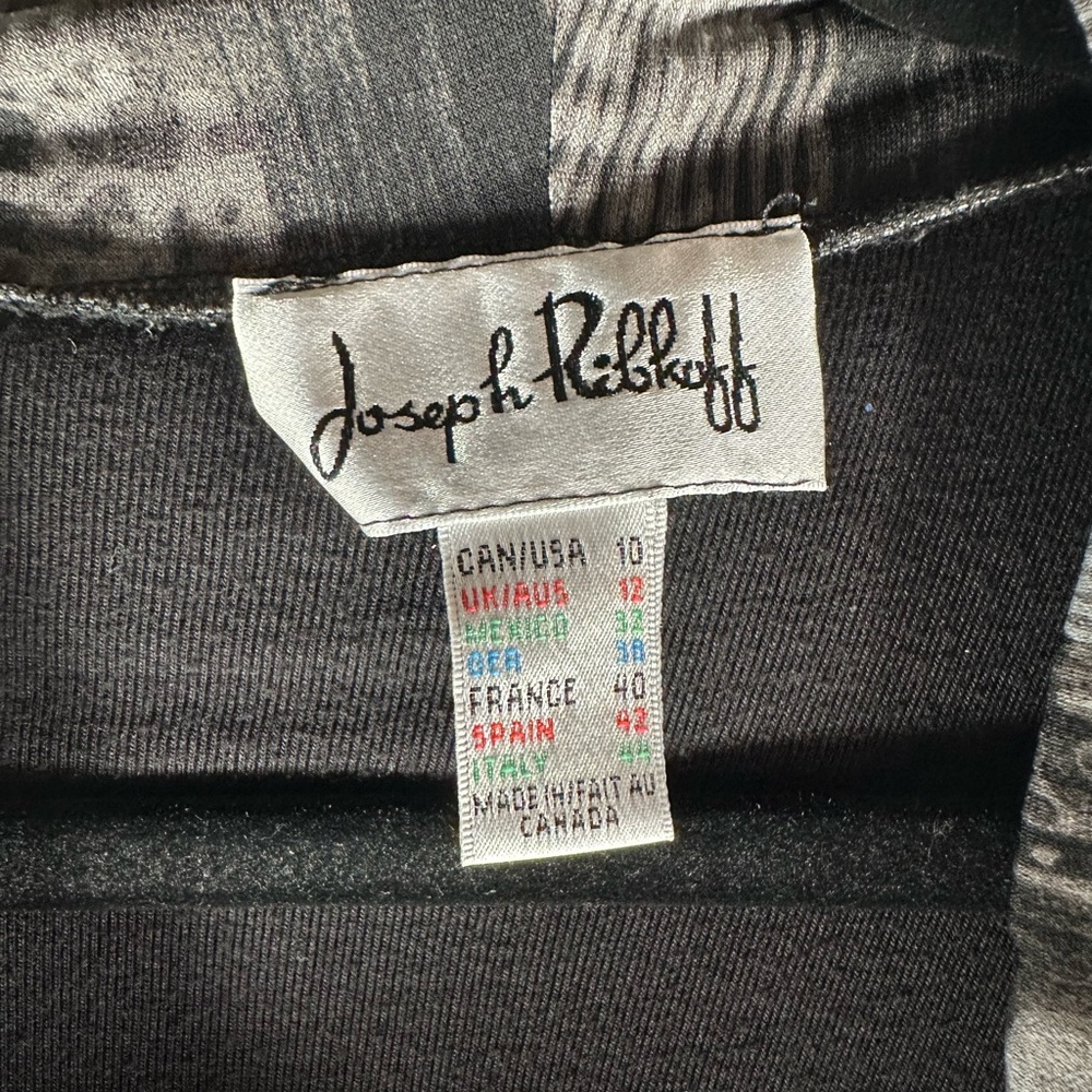 Dress or blouse with leggings.